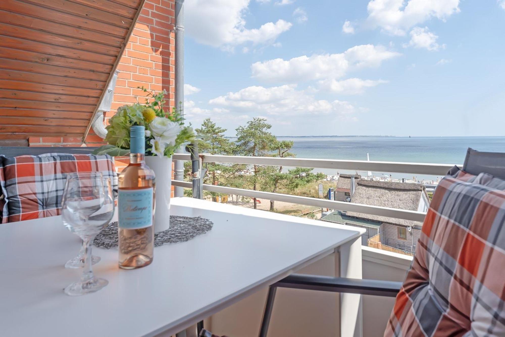Strandburg Ostseeblick Scharbeutz Luaran gambar